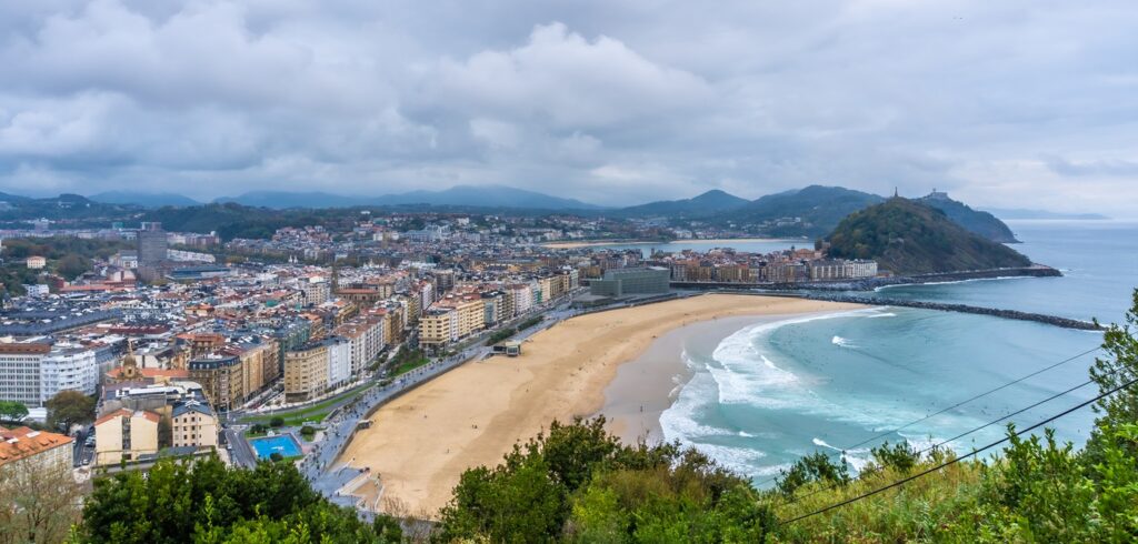 Inmobiliaria en Donosti: el auge del mercado inmobiliario de lujo frente al mar